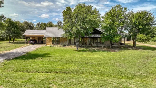 $879,000 | 5288 Bennett Road, Millsap, TX 76066
