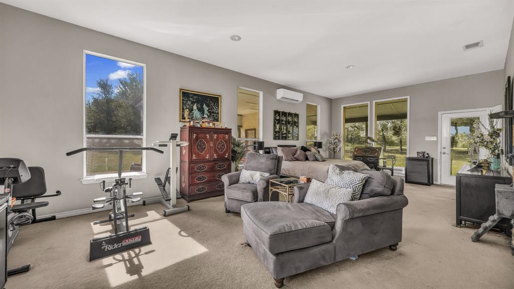 5288 Bennett Road Millsap, TX 76066 - Photo 19 of 40