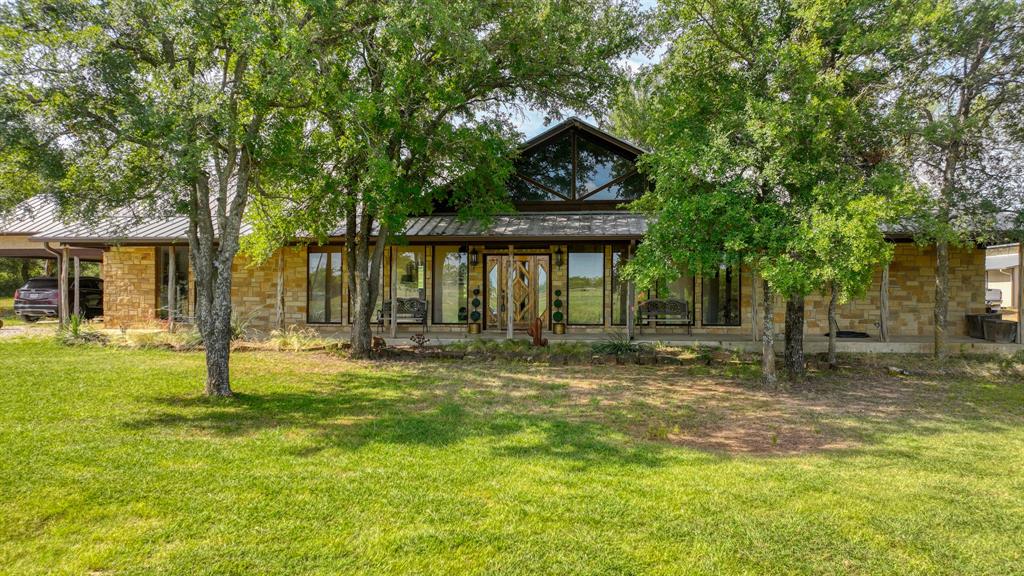 5288 Bennett Road Millsap, TX 76066 - Photo 4 of 40
