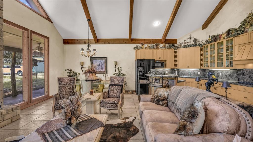 5288 Bennett Road Millsap, TX 76066 - Photo 10 of 40