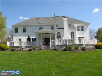 1499 Brookfield Road Yardley, PA 19067 - Photo 11 of 12 Exterior Back