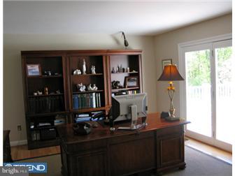 1499 Brookfield Road Yardley, PA 19067 - Photo 6 of 12 Office / Study