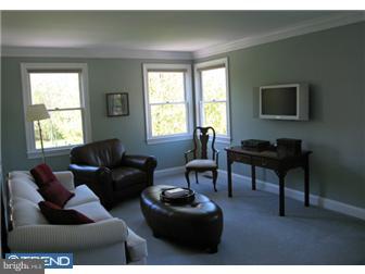 1499 Brookfield Road Yardley, PA 19067 - Photo 9 of 12 Bedroom - Main