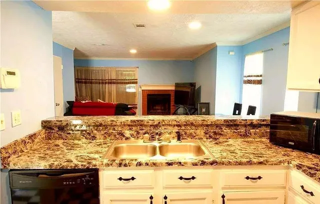 $1,600 | 852 Glynn Oaks Drive, Clarkston, GA 30021