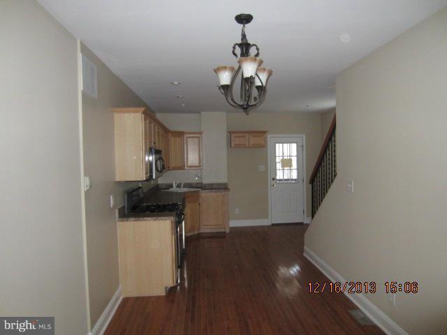 3716 Falls Road Baltimore, MD 21211 - Photo 4 of 13 Kitchen
