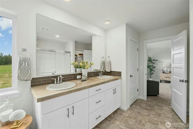 $631,750 | 14714 88th Avenue Southeast, Unit 3, Yelm, WA 98597