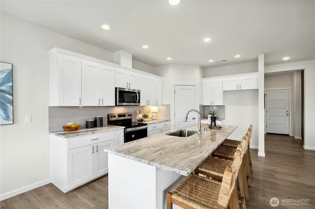 $631,750 | 14714 88th Avenue Southeast, Unit 3, Yelm, WA 98597