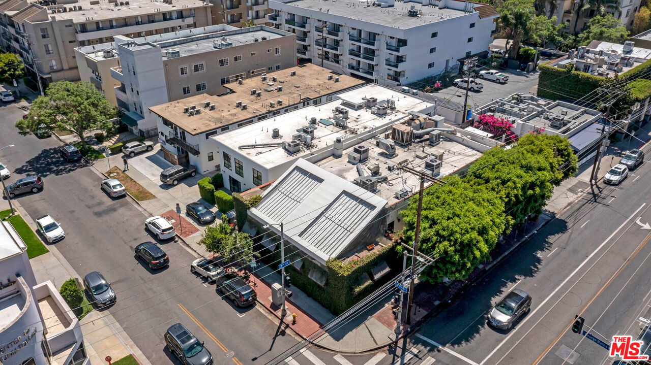 309 South Hamel Road Los Angeles, CA 90048 - Photo 34 of 34 an aerial view of a multi story parking building with yard