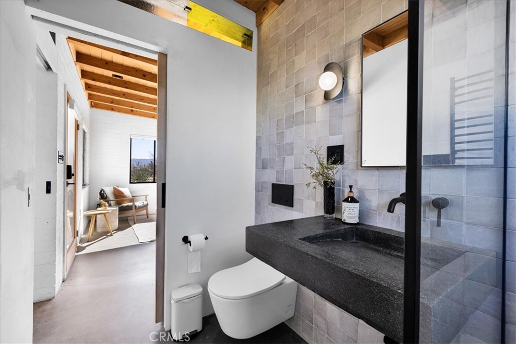 5437 Paradise View Road Yucca Valley, CA 92284 - Photo 18 of 75 Gallery Image 18