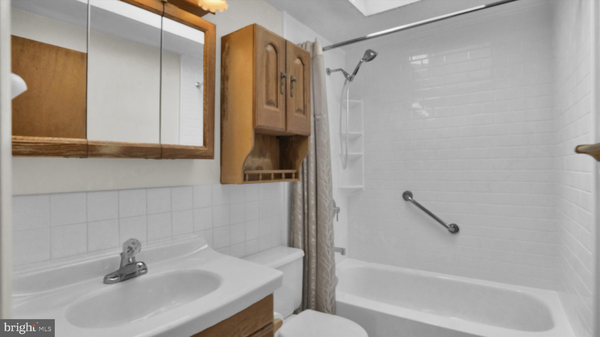 3220 Dale Road Bensalem, PA 19020 - Photo 27 of 45 Gallery Image 27