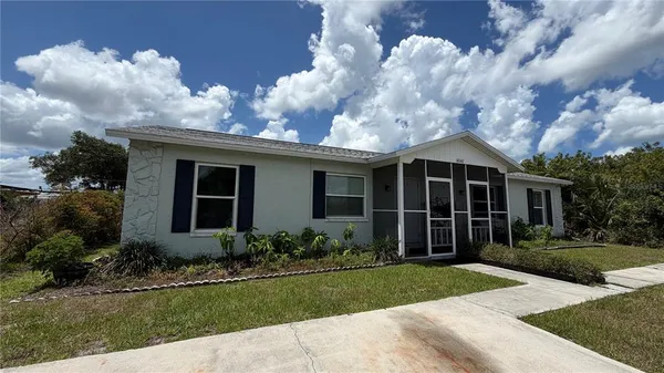 $1,300 | 10147 Tramove Avenue, Unit A, Englewood, FL 34224