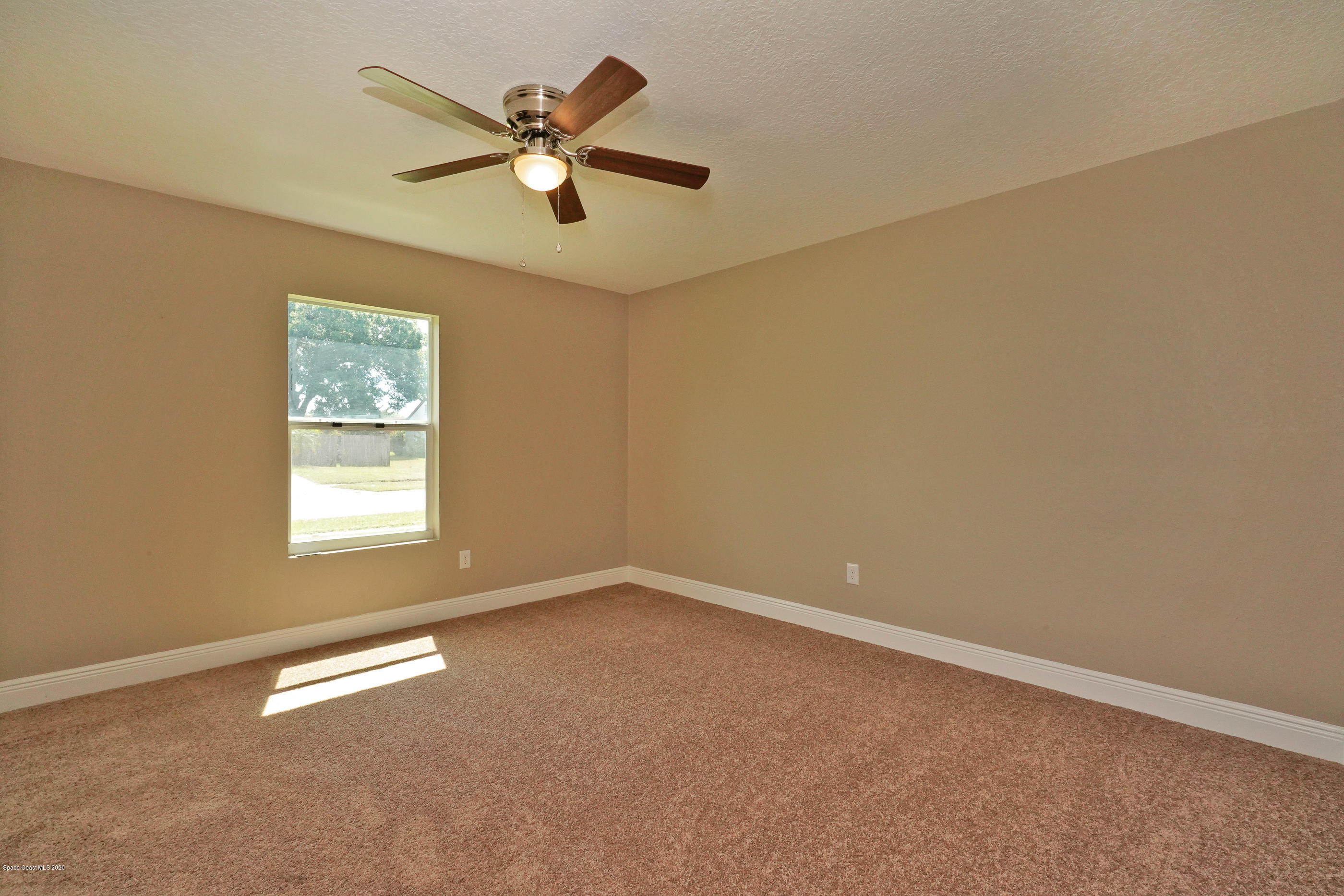 1260 Freil Road Northeast Palm Bay, FL 32905 - Photo 16 of 24 1260 Freil Rd NE-21