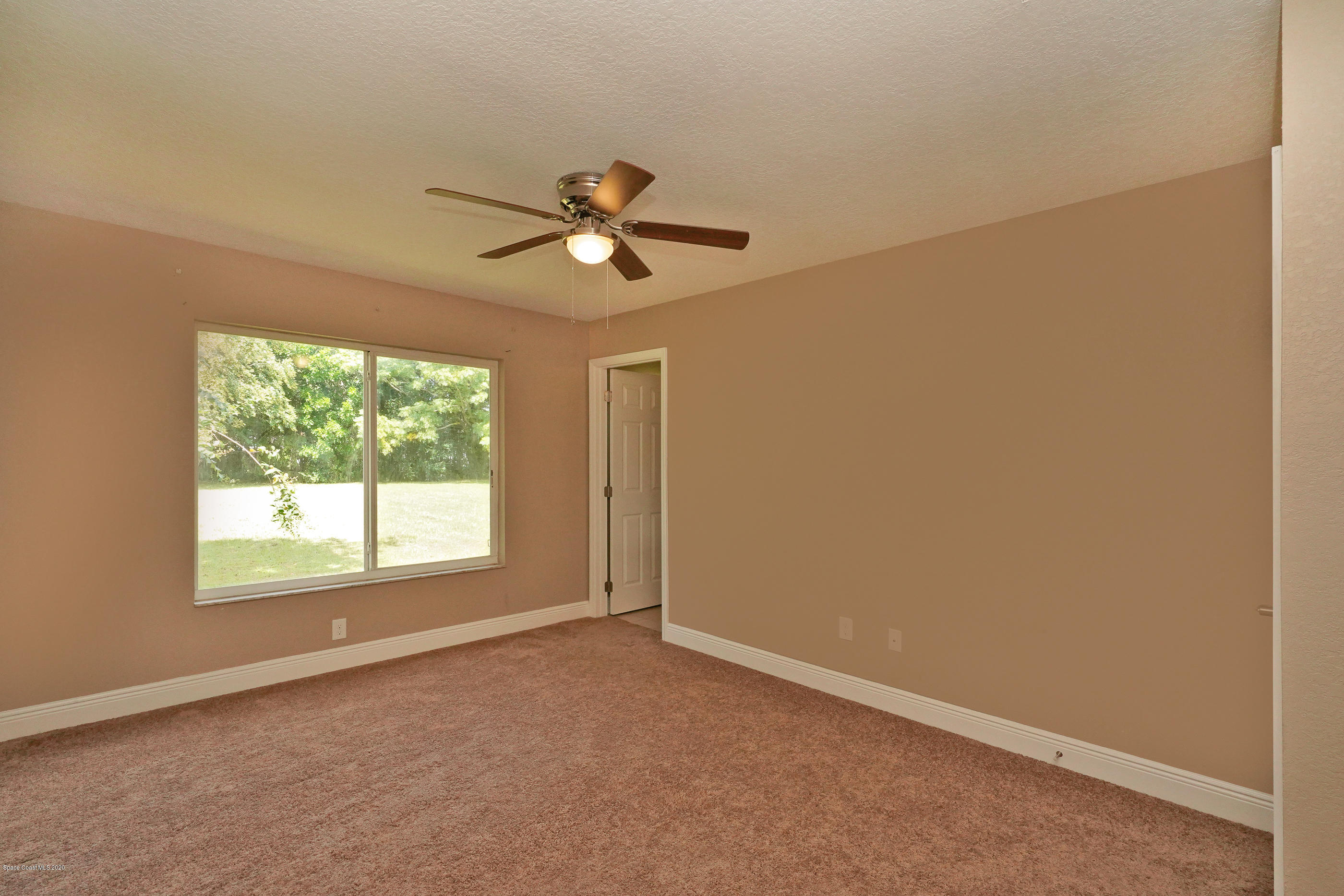 1260 Freil Road Northeast Palm Bay, FL 32905 - Photo 4 of 24 1260 Freil Rd NE-19