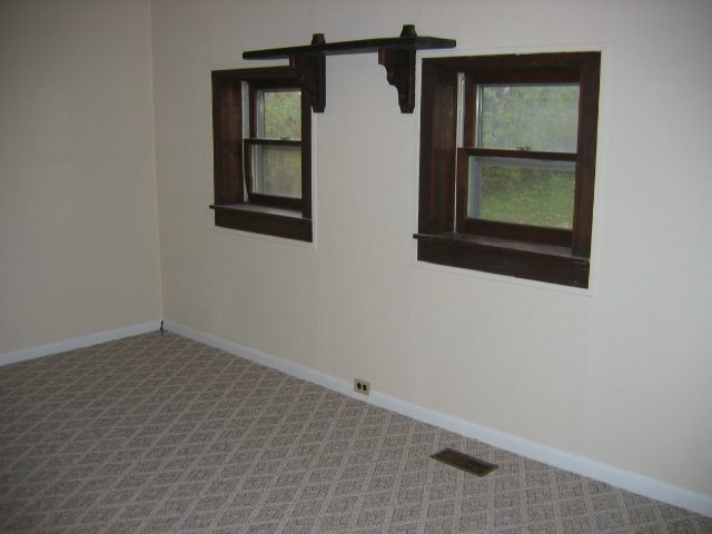 1443 Munith Road Jackson, MI 49201 - Photo 6 of 11 Photo 6
