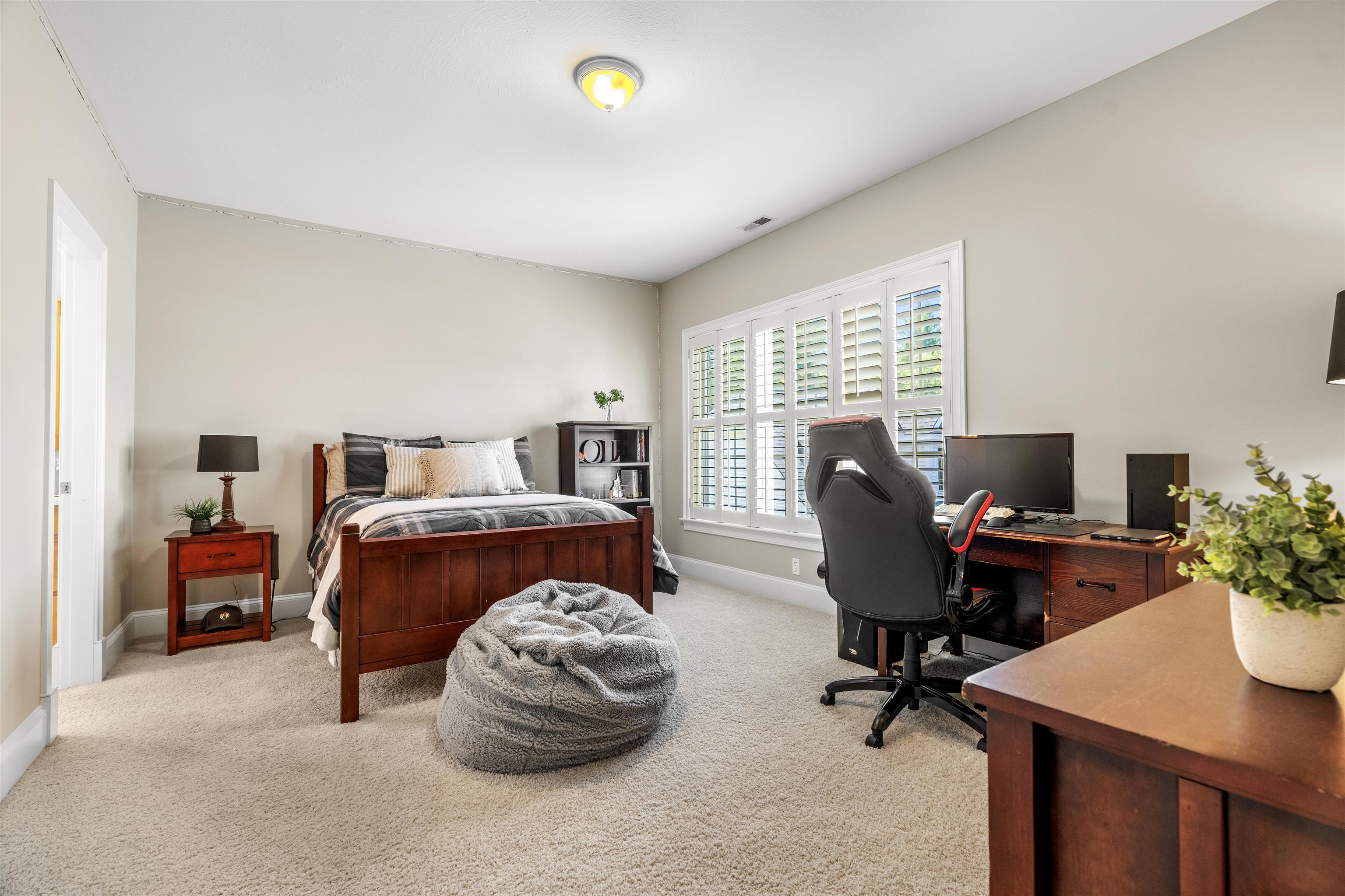 39 Overton Road Windham, NH 03087 - Photo 33 of 58 Gallery Image 33
