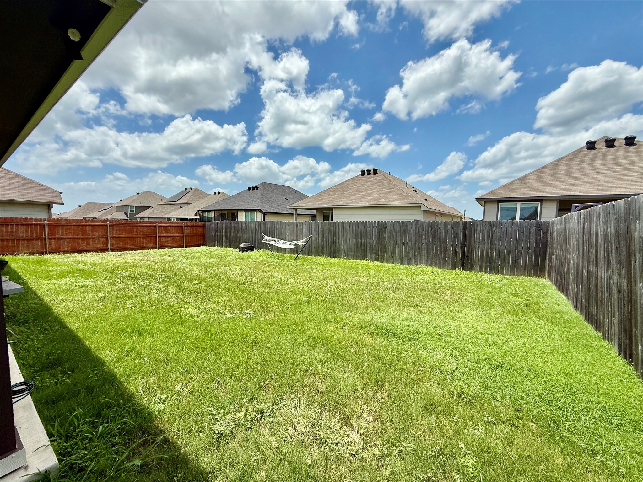 808 Fallbrook Drive Temple, TX 76502 - Photo 32 of 36 Fenced backyard featuring a residential view