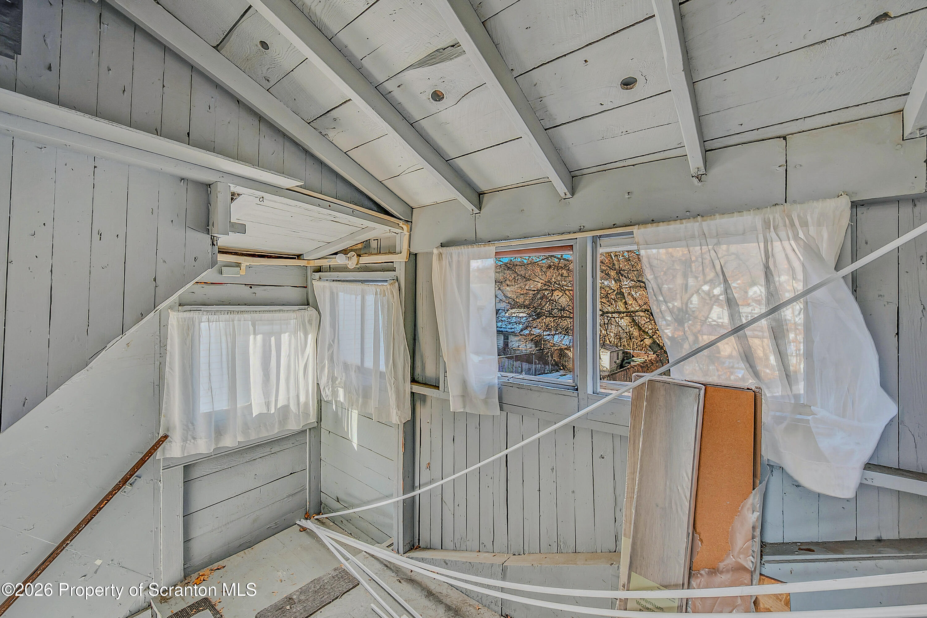 107 2nd Street, Unit 2 Blakely, PA 18447 - Photo 14 of 14 a view of entryway