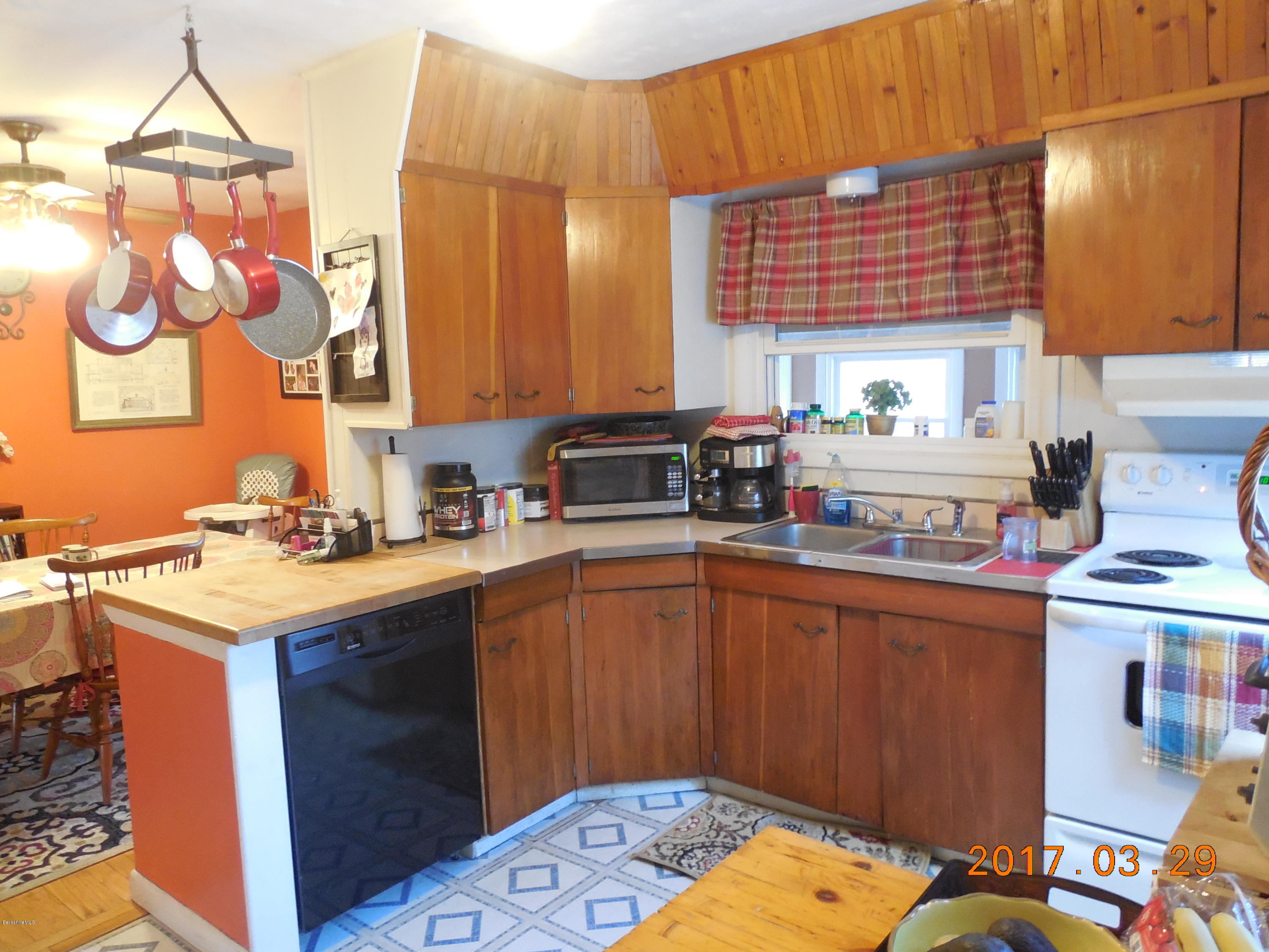 3 Olson Road Florida, MA 01247 - Photo 6 of 18 DSCN2802