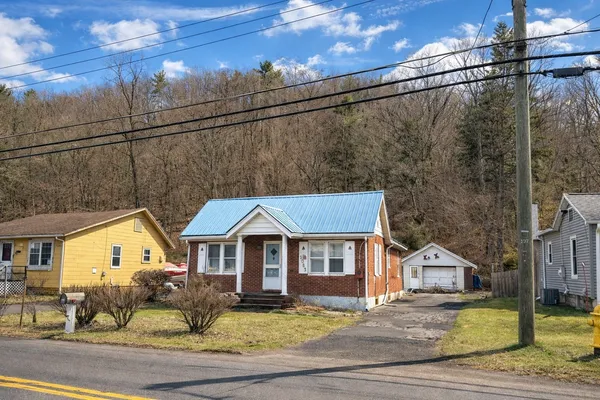 $98,000 | 1083 River Road, Binghamton, NY 13901