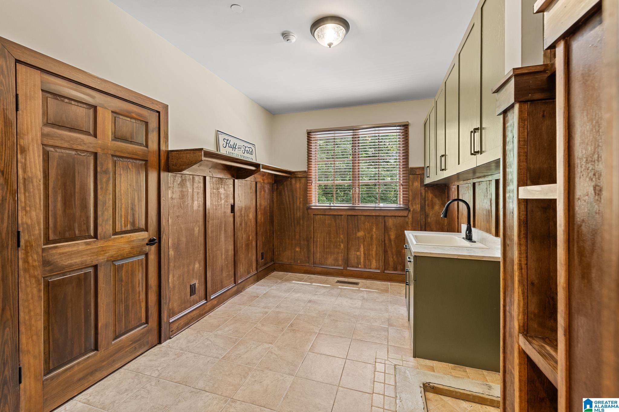 2055 Ridge Lake Drive Birmingham, AL 35244 - Photo 38 of 99