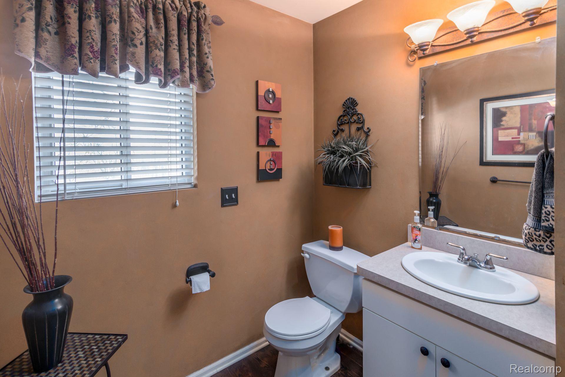 4288 Phillips Road Metamora, MI 48455 - Photo 13 of 32 Gallery Image 13