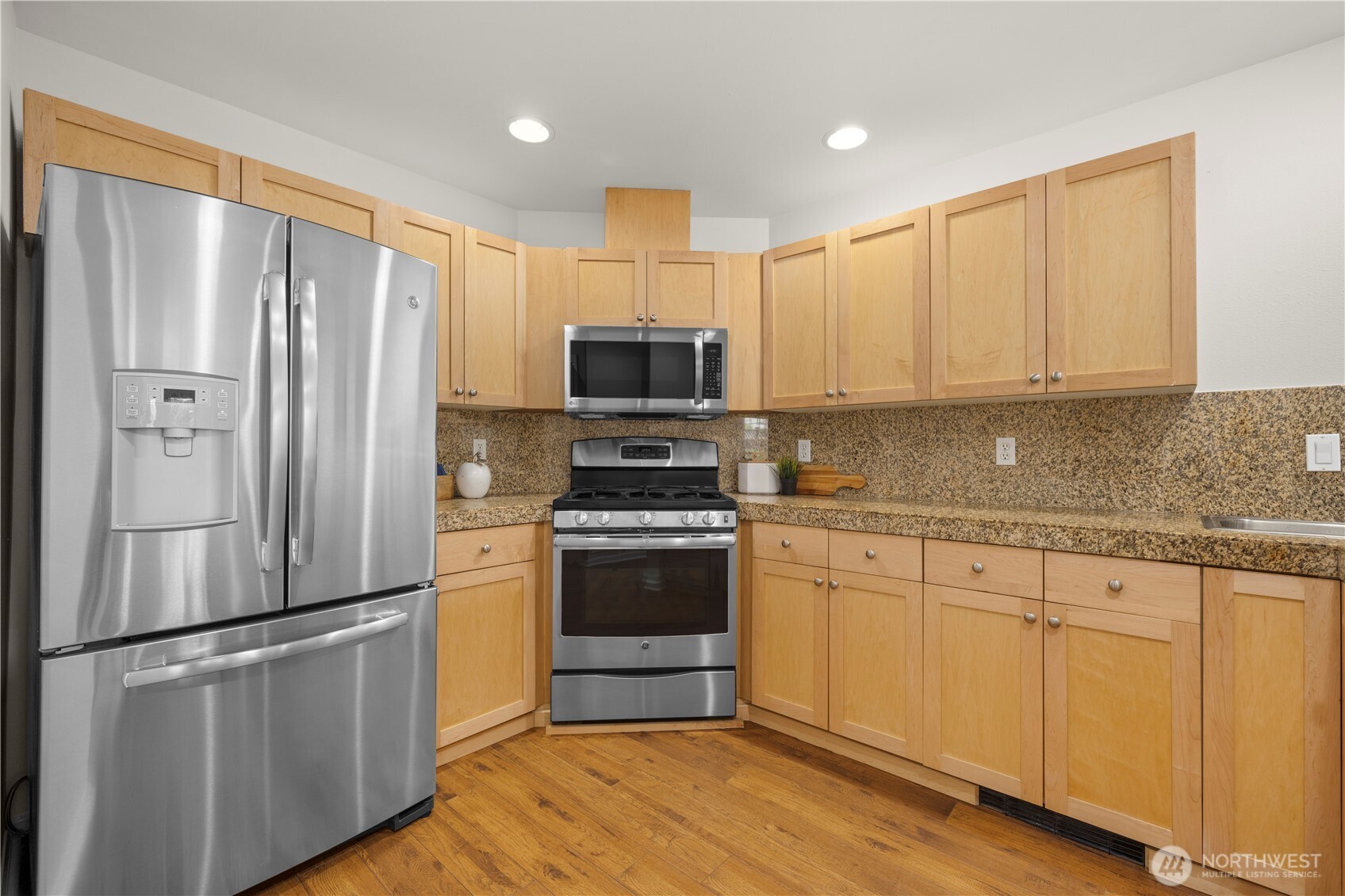 2433 Northwest 59th Street, Unit 101 Seattle, WA 98107 - Photo 17 of 35