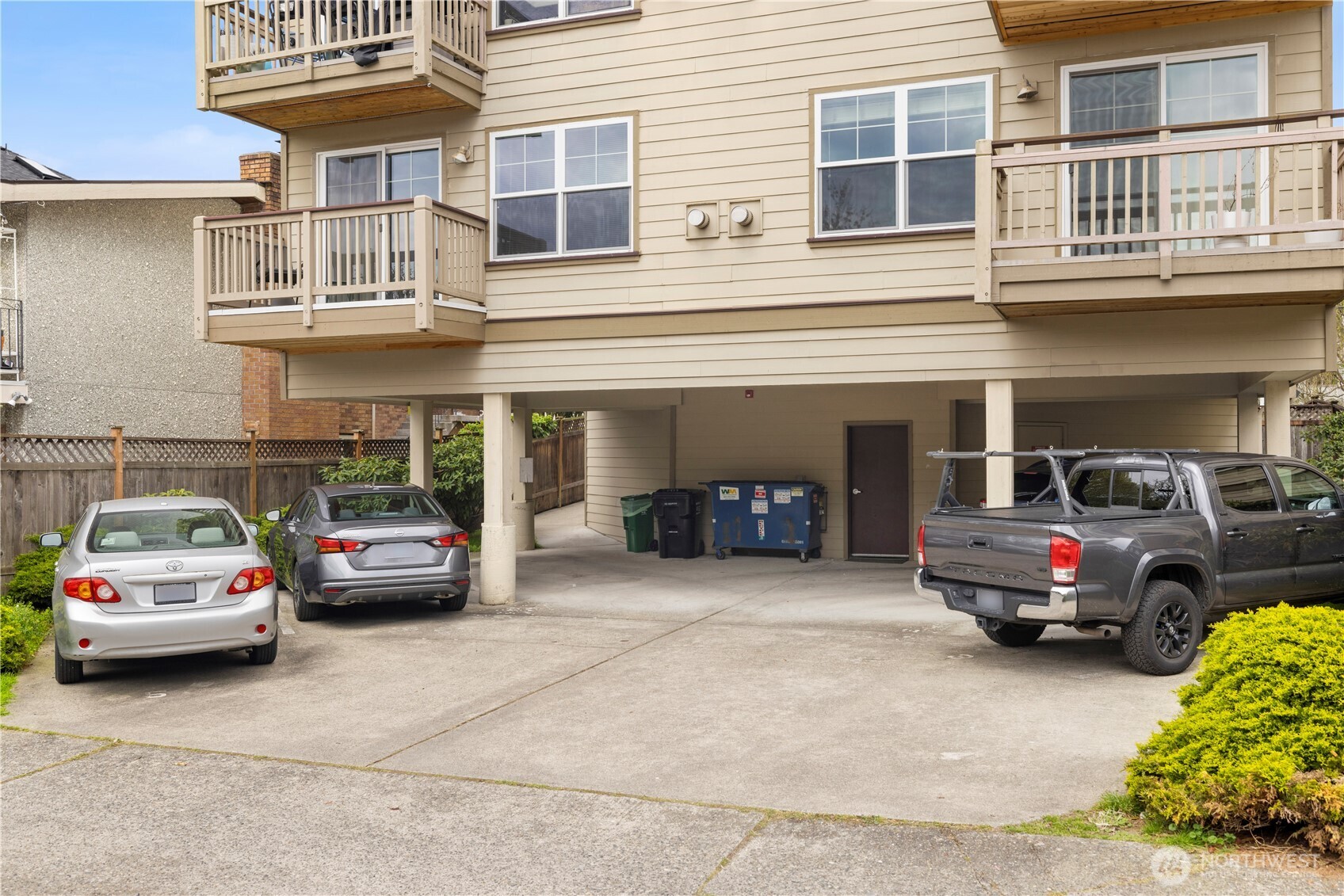 2433 Northwest 59th Street, Unit 101 Seattle, WA 98107 - Photo 32 of 35