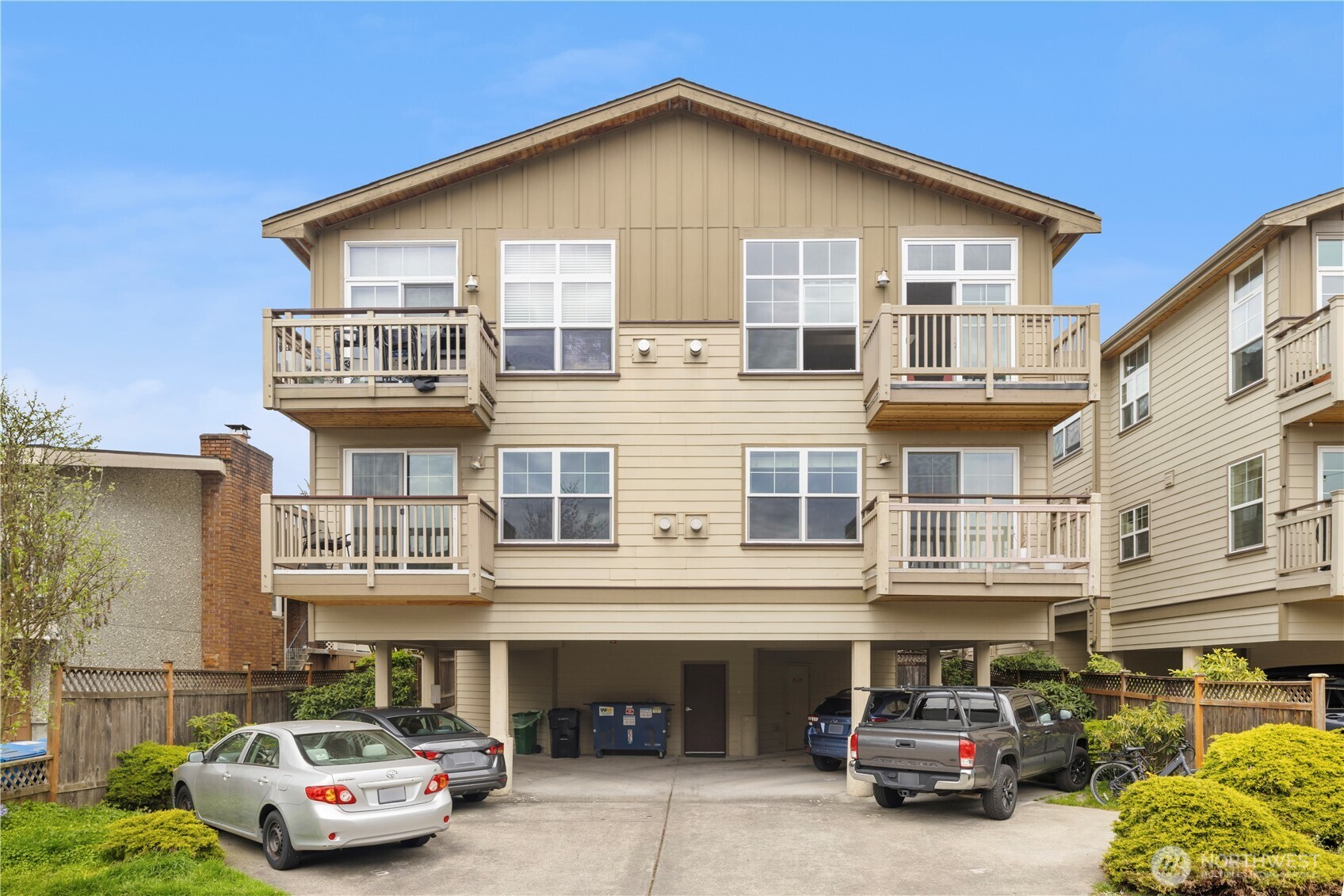 2433 Northwest 59th Street, Unit 101 Seattle, WA 98107 - Photo 33 of 35