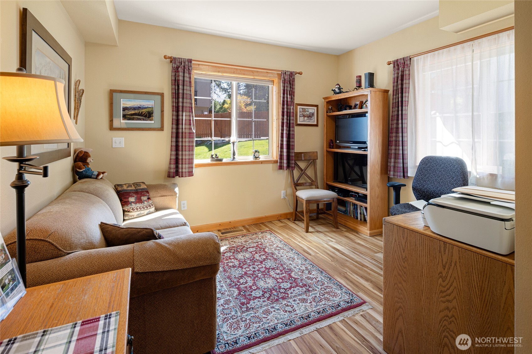 8775 Icicle Road Leavenworth, WA 98826 - Photo 11 of 39