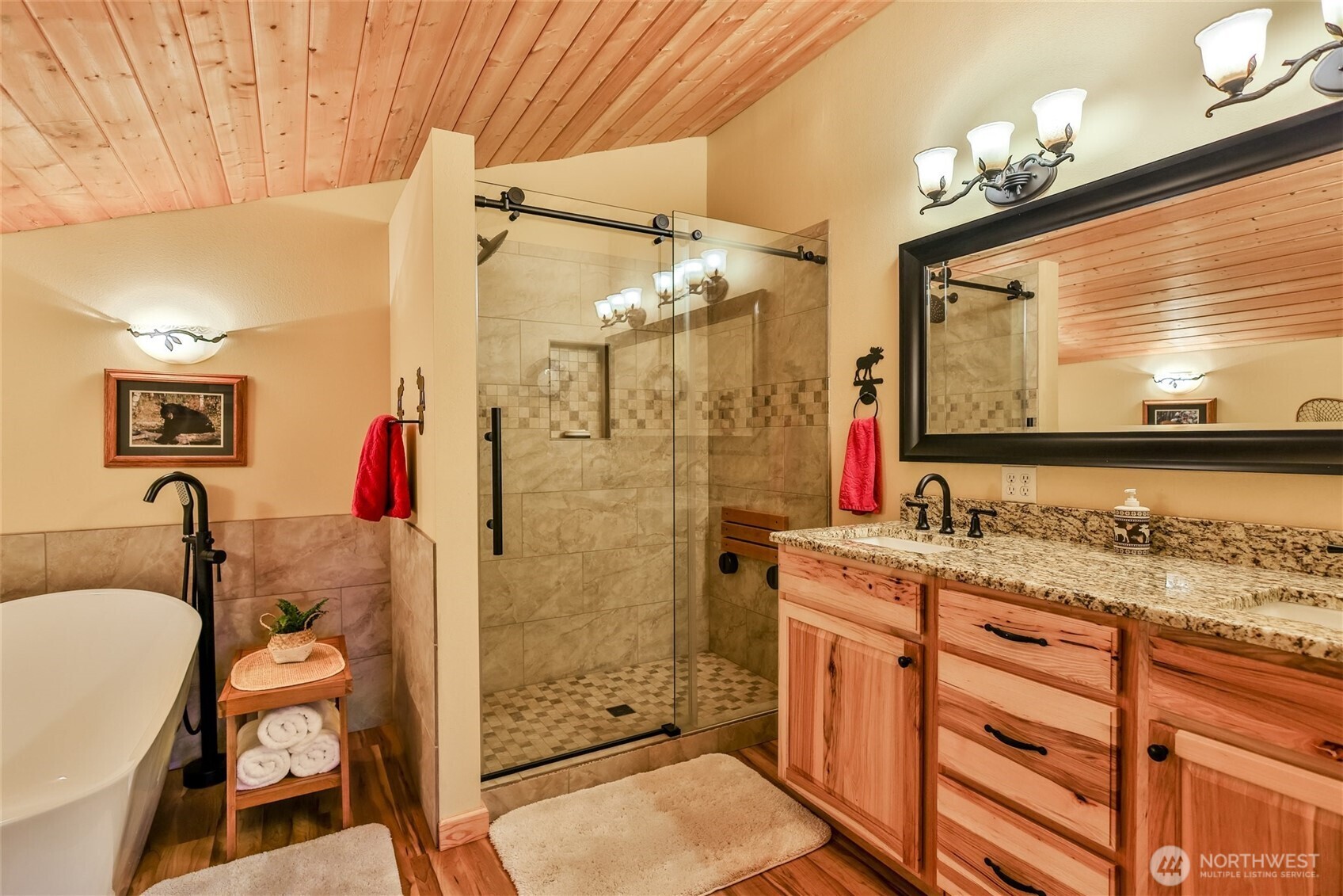 8775 Icicle Road Leavenworth, WA 98826 - Photo 15 of 39