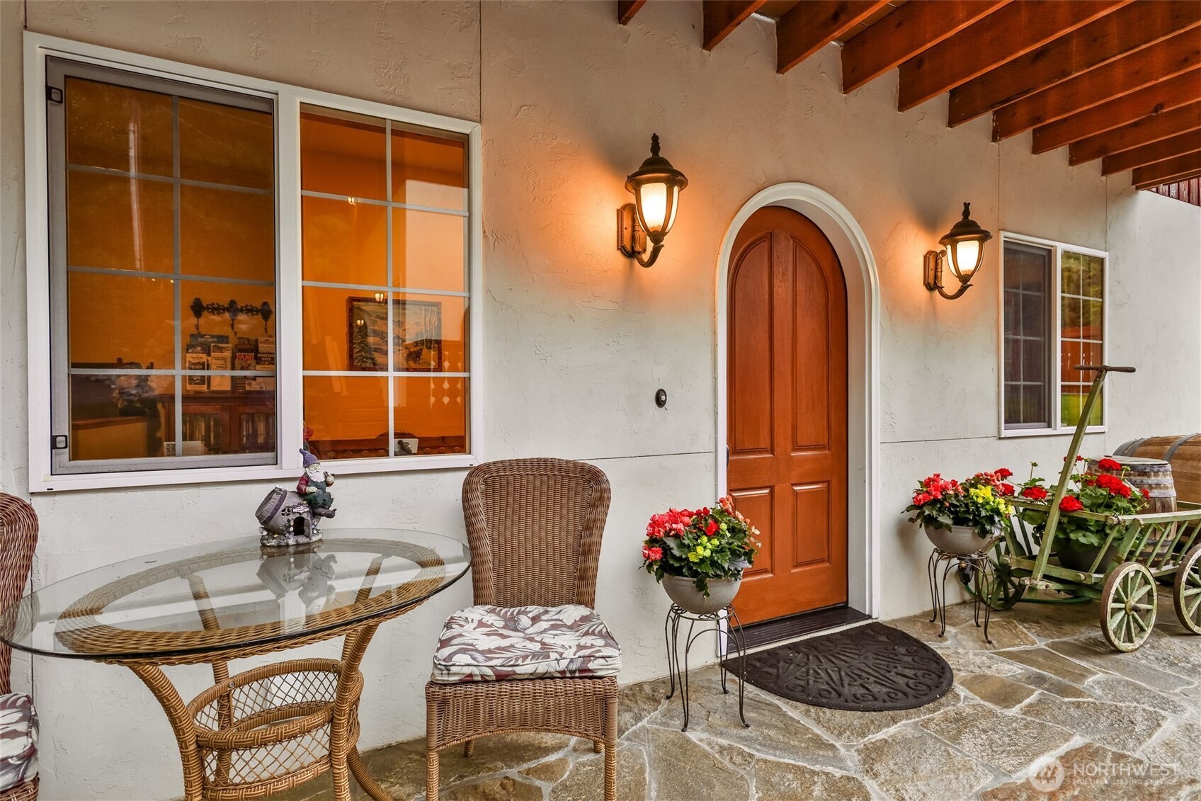 8775 Icicle Road Leavenworth, WA 98826 - Photo 2 of 39