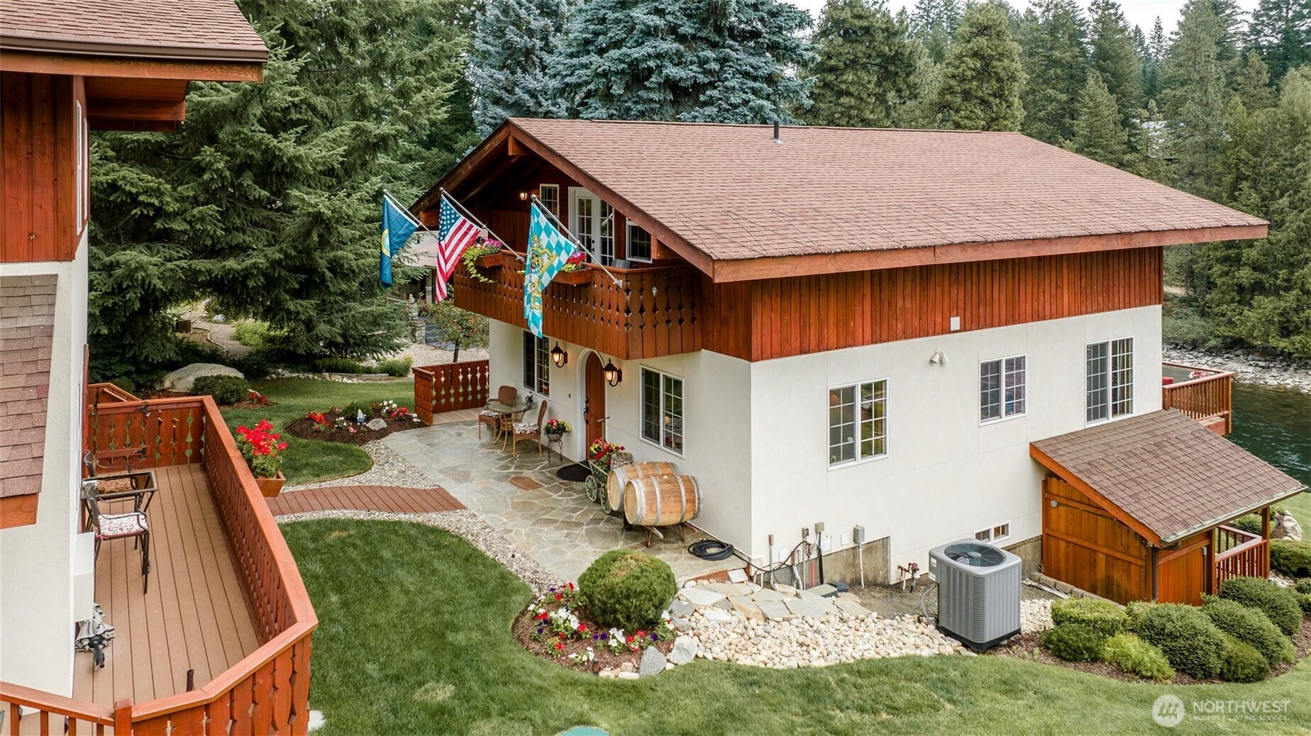 8775 Icicle Road Leavenworth, WA 98826 - Photo 34 of 39