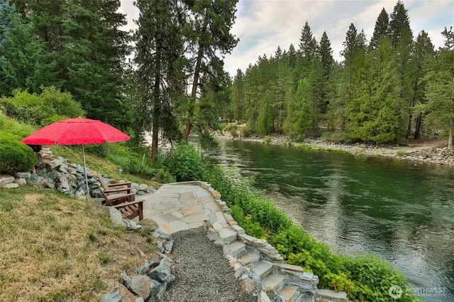 $1,900,000 | 8775 Icicle Road, Leavenworth, WA 98826