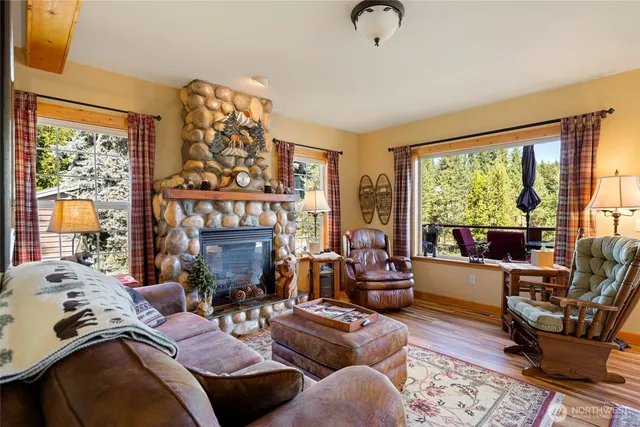 $1,900,000 | 8775 Icicle Road, Leavenworth, WA 98826