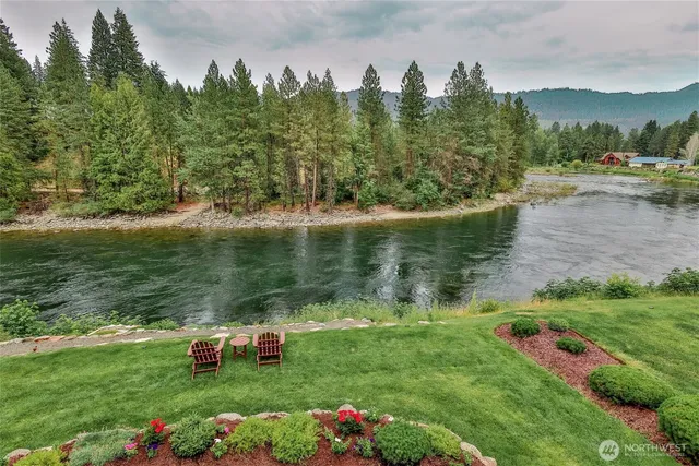 $1,900,000 | 8775 Icicle Road, Leavenworth, WA 98826