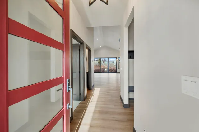 $449,900 | 315 Aldon Cir Green, Green Bay, WI 54304