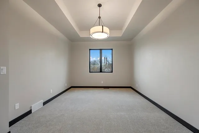 $449,900 | 315 Aldon Cir Green, Green Bay, WI 54304