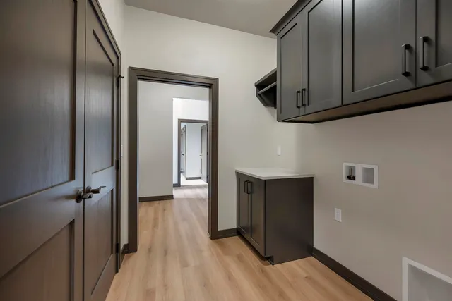 $449,900 | 315 Aldon Cir Green, Green Bay, WI 54304