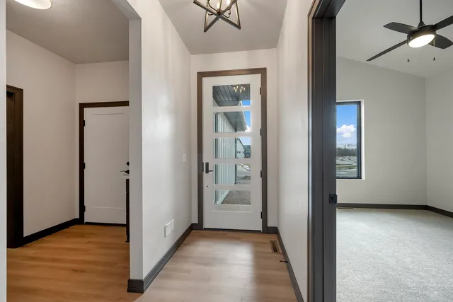 $449,900 | 315 Aldon Cir Green, Green Bay, WI 54304