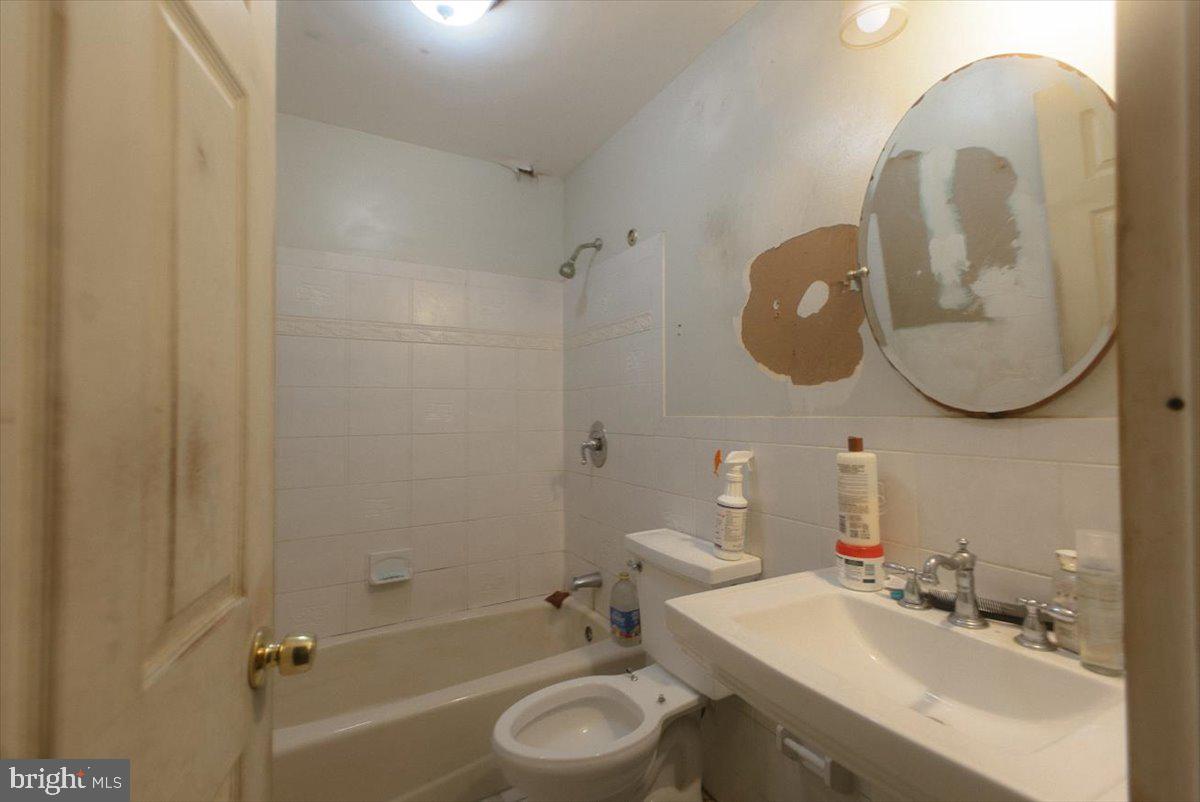 13203 Clarington Court Laurel, MD 20708 - Photo 19 of 25