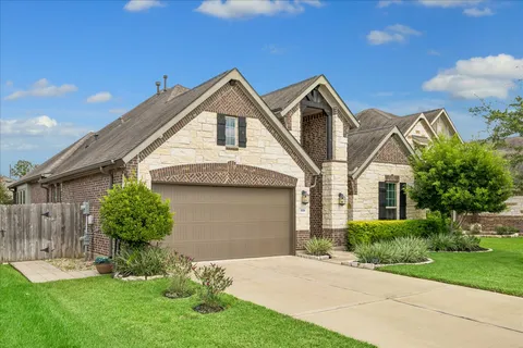 $360,000 | 3118 Golden Honey Lane, Richmond, TX 77406