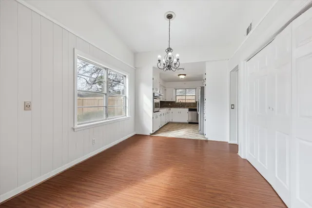 $2,400 | 3310 Longfield Circle, Houston, TX 77063