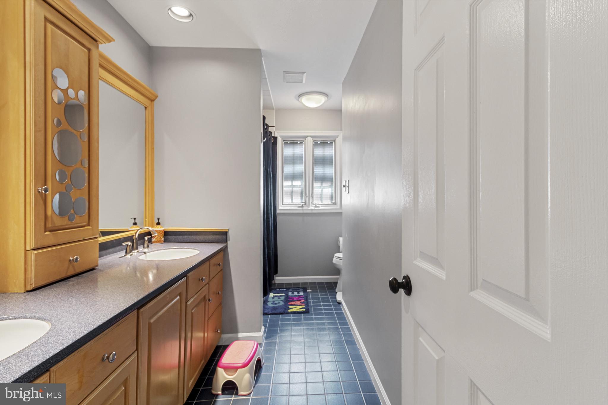 62 John Dyer Way Doylestown, PA 18902 - Photo 31 of 37 a bathroom with a sink double vanity and a mirror