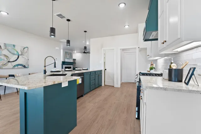 $259,500 | 2123 Edgewood Street, Lubbock, TX 79403