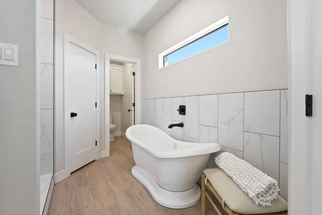 $259,500 | 2123 Edgewood Street, Lubbock, TX 79403