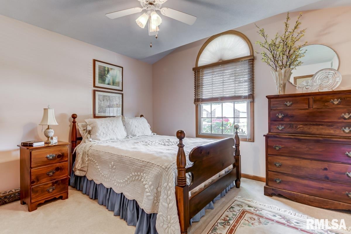 2201 Disar Drive Springfield, IL 62711 - Photo 24 of 45 Gallery Image 24