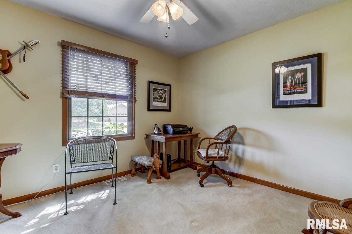 2201 Disar Drive Springfield, IL 62711 - Photo 28 of 45 Gallery Image 28