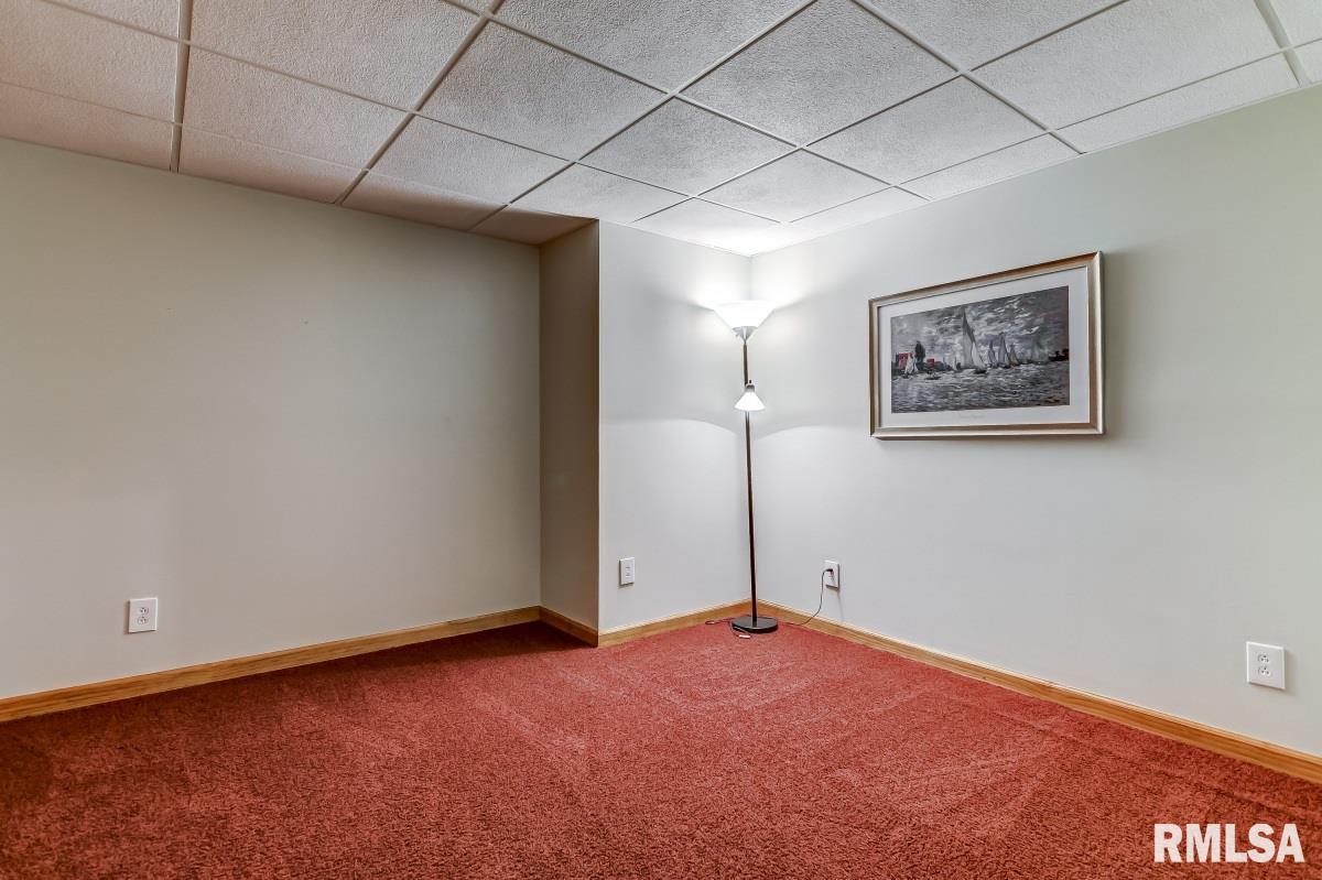 2201 Disar Drive Springfield, IL 62711 - Photo 35 of 45 Gallery Image 35