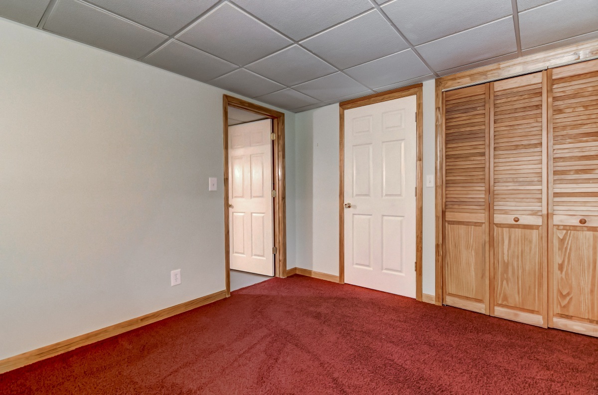 2201 Disar Drive Springfield, IL 62711 - Photo 36 of 45 Gallery Image 36