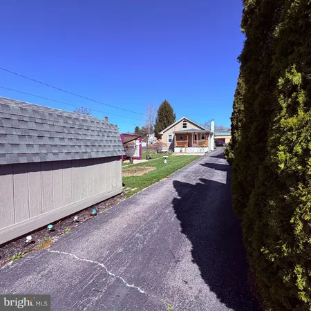 $200,000 | 822 State Street, Millersburg, PA 17061